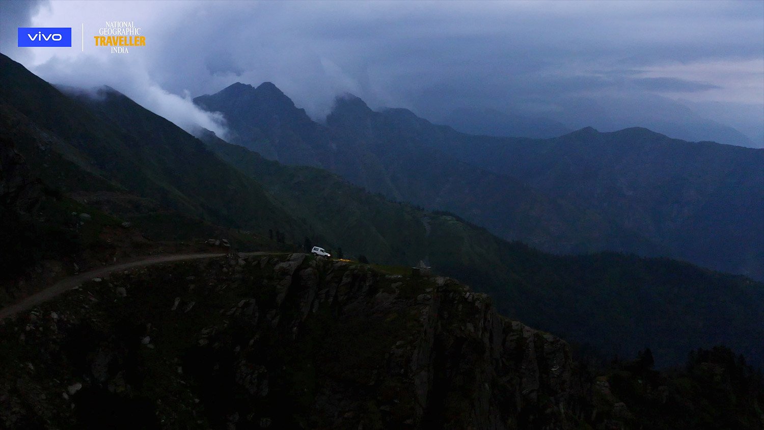 Unboxing Vivo V17Pro for National Geographic Traveller and Vivo